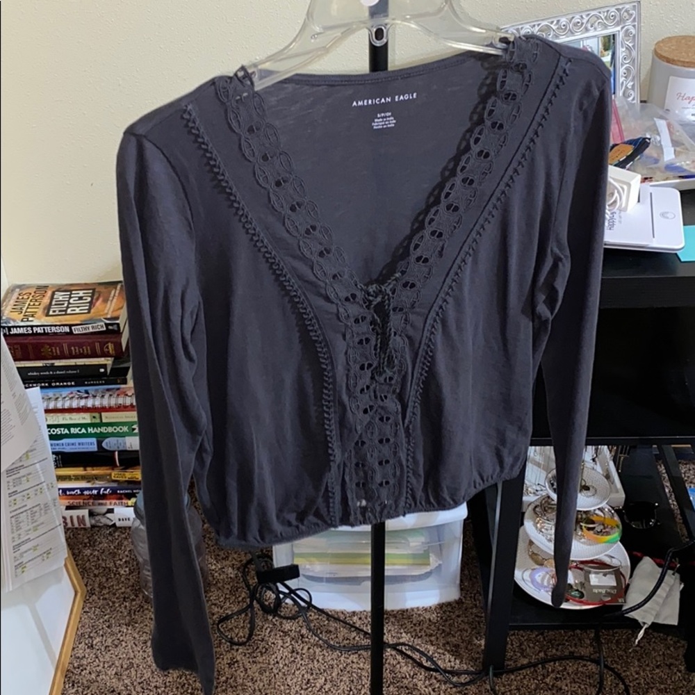 American Eagle top